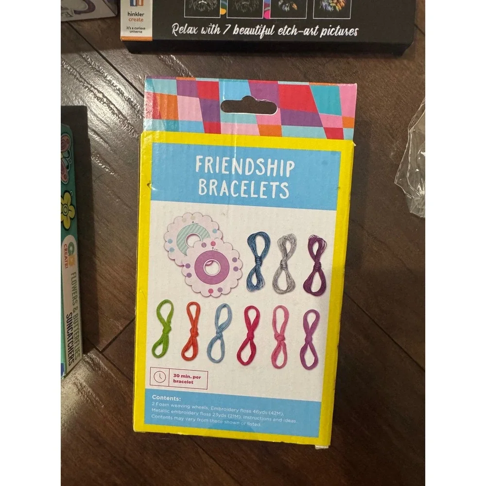 Kids/Teen Craft Set, Crochet,‎ Bracelet, Suncatchers, Embroidery & Scratch Art